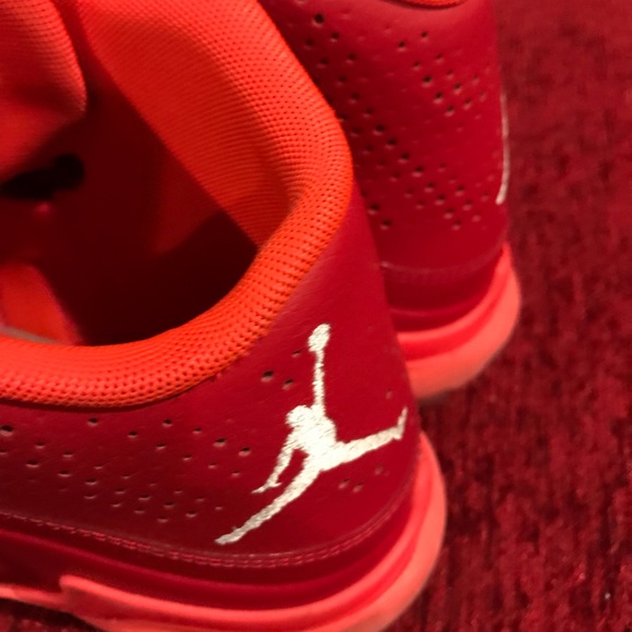 Tennis - Picture 3 of 4